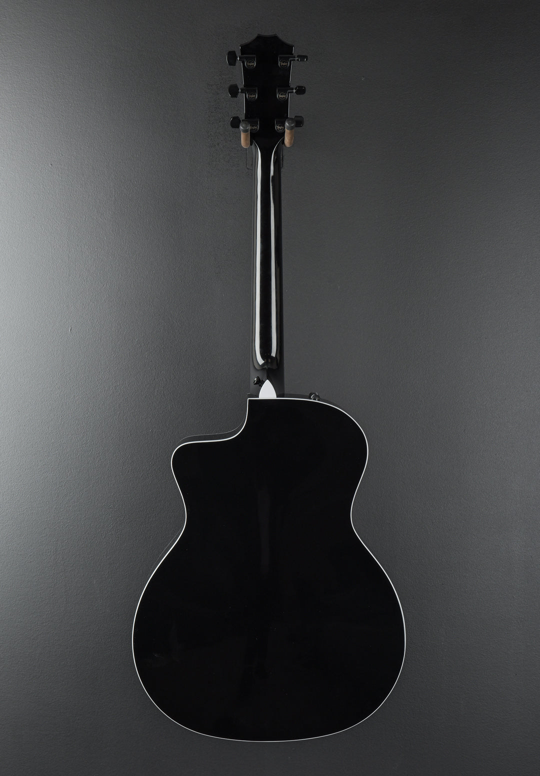 USED 214CE-BLK DLX &