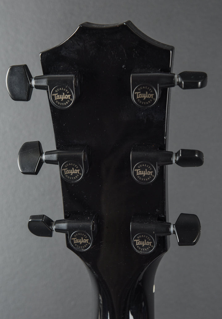 USED 214CE-BLK DLX &