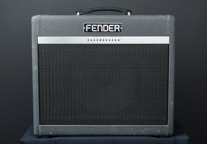 USED BassBreaker 15 Combo, '16