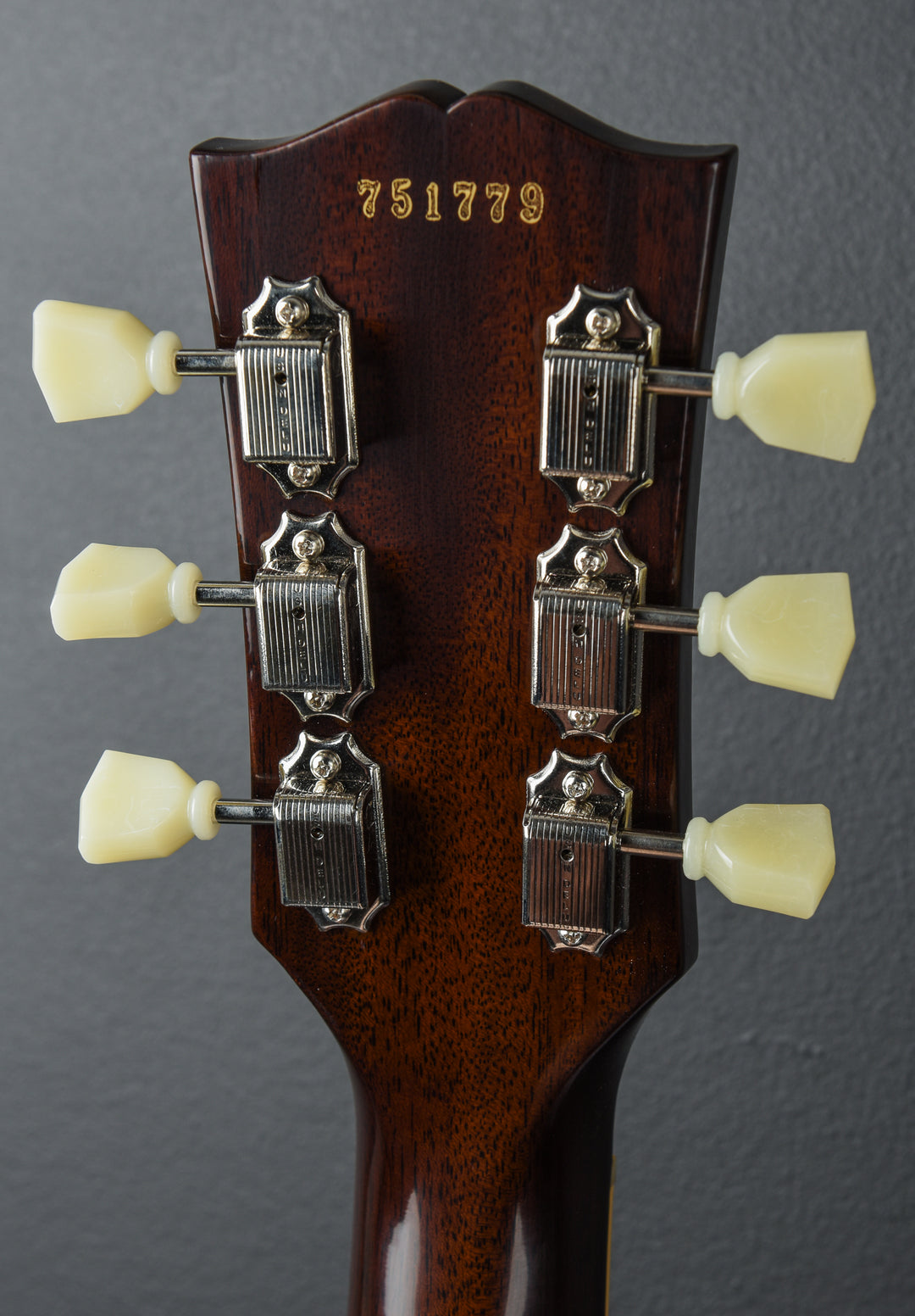 1957 Les Paul Goldtop Darkback Reissue VOS