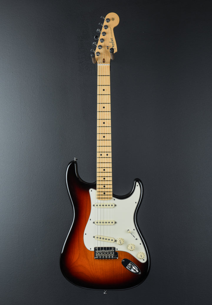 USED American Standard Strat &