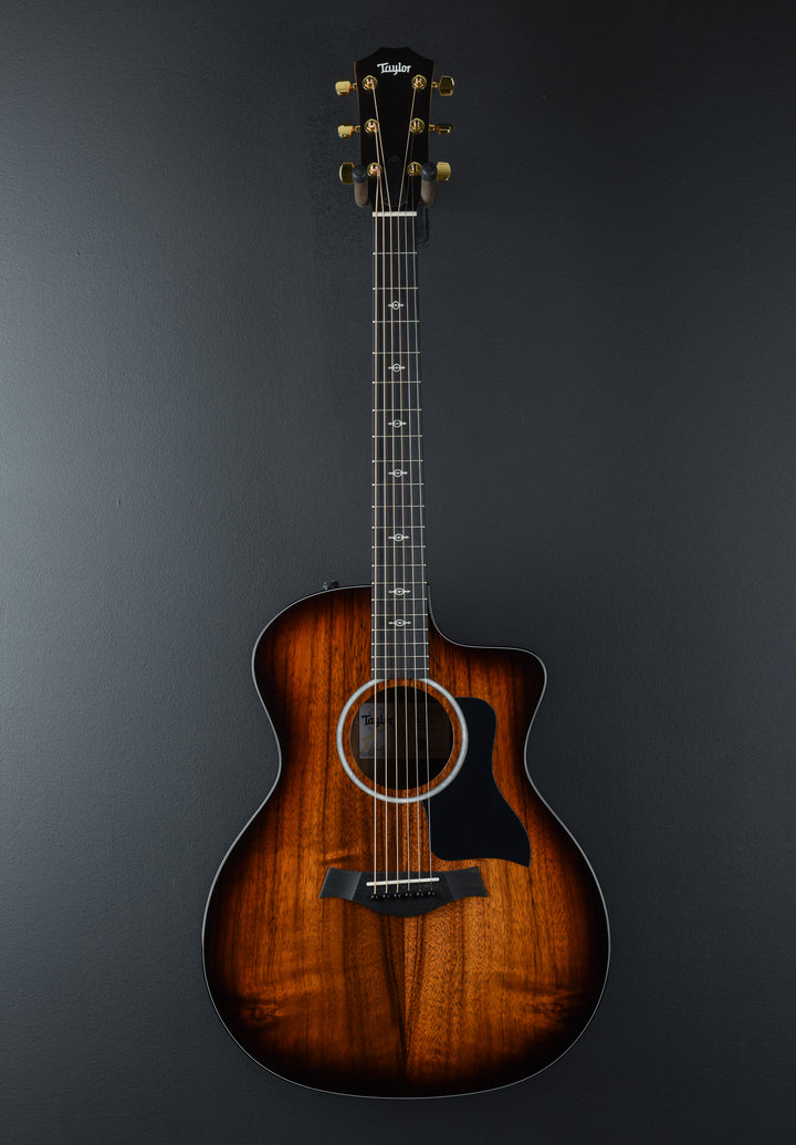 USED 224CE-K DLX &