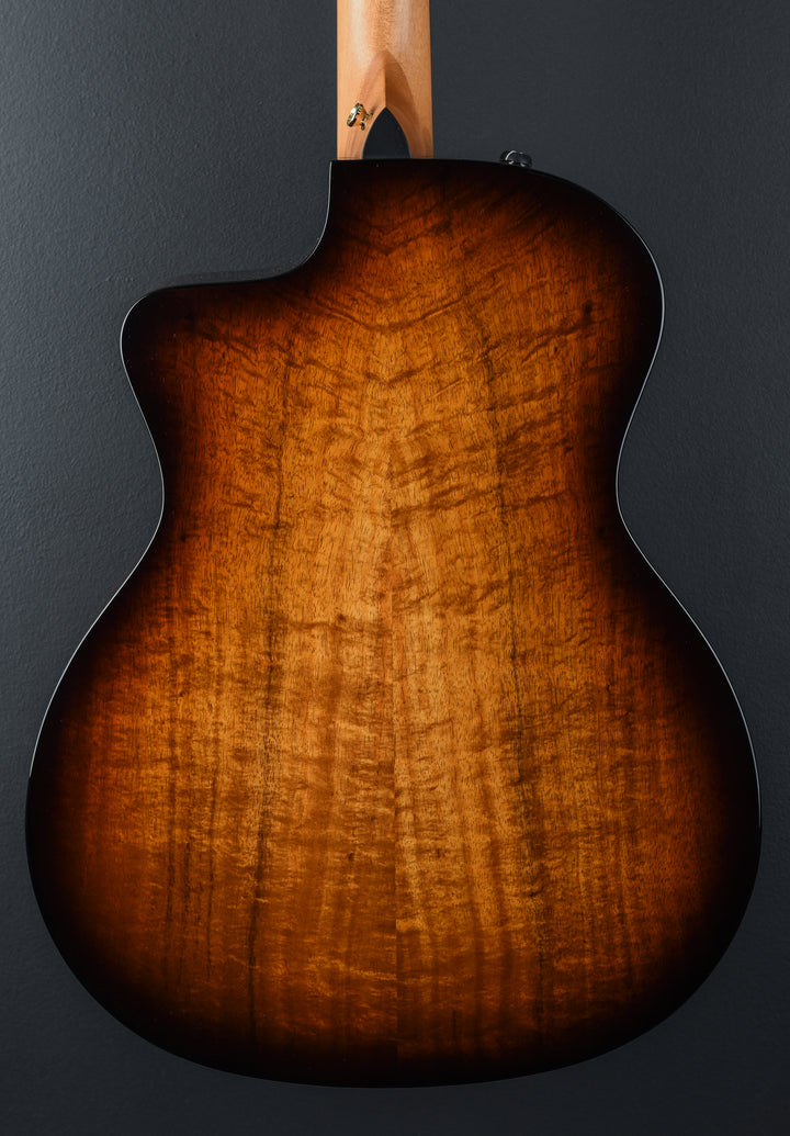 USED 224CE-K DLX &