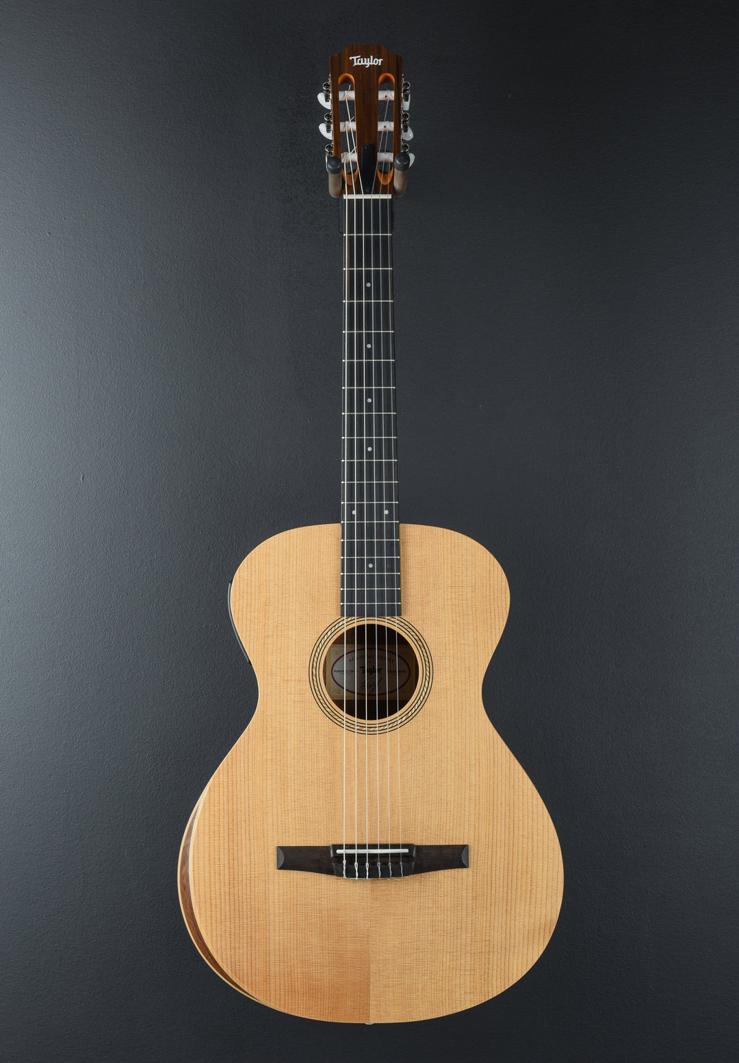 USED Academy 12E-N &