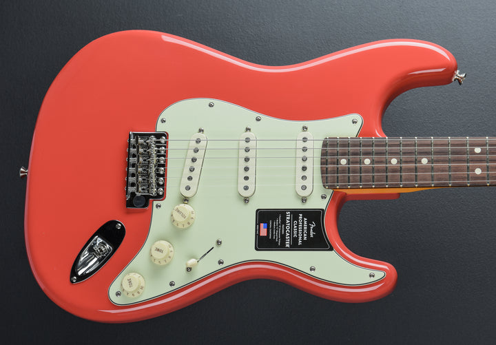 American Professional Classic Stratocaster - Faded Dakota Red w/Rosewood