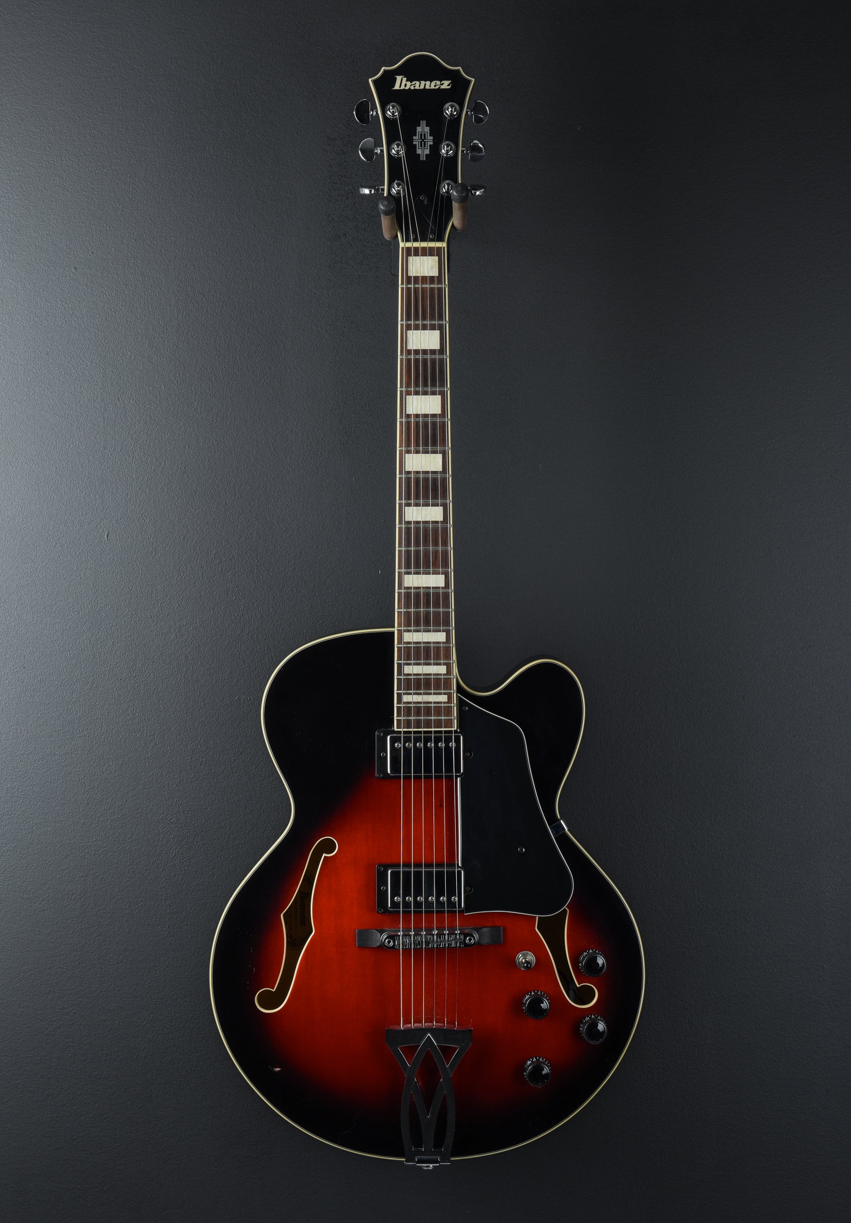 AF75 '21 – Dave's Guitar Shop