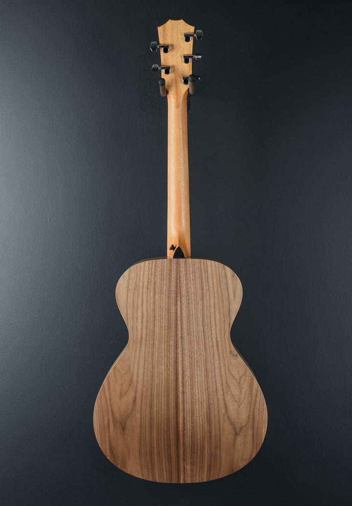USED Jacob Collier Academy 22e 5-String &