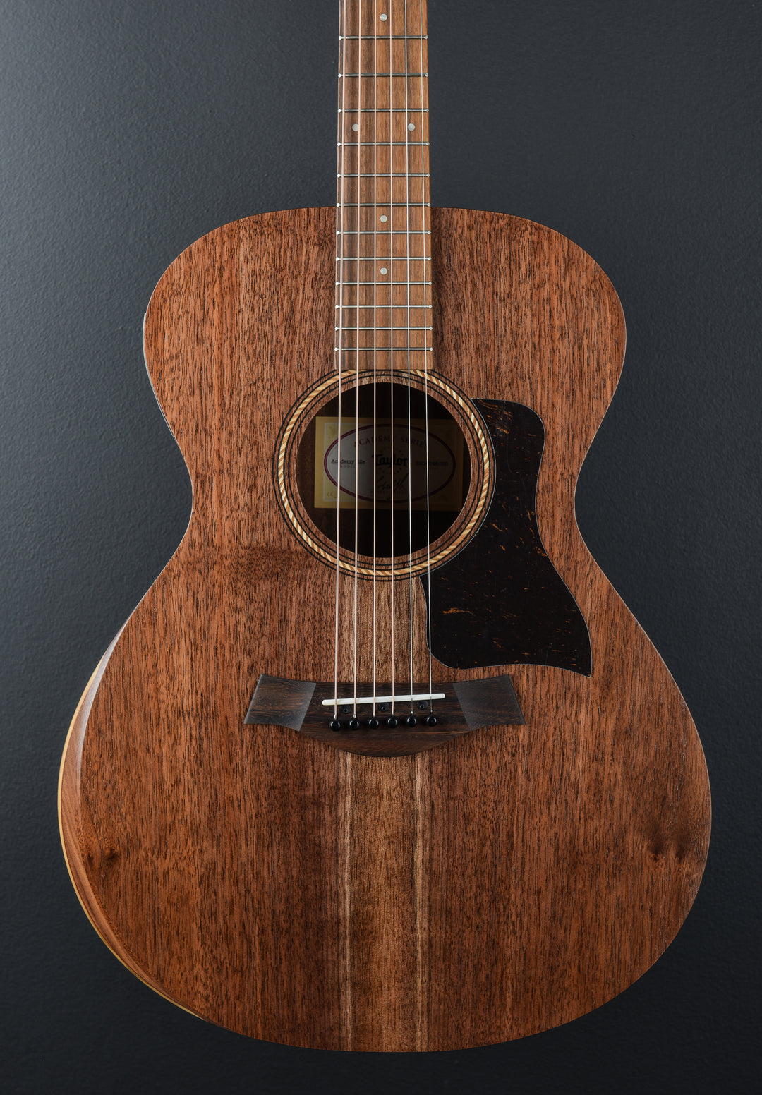 Academy 22e