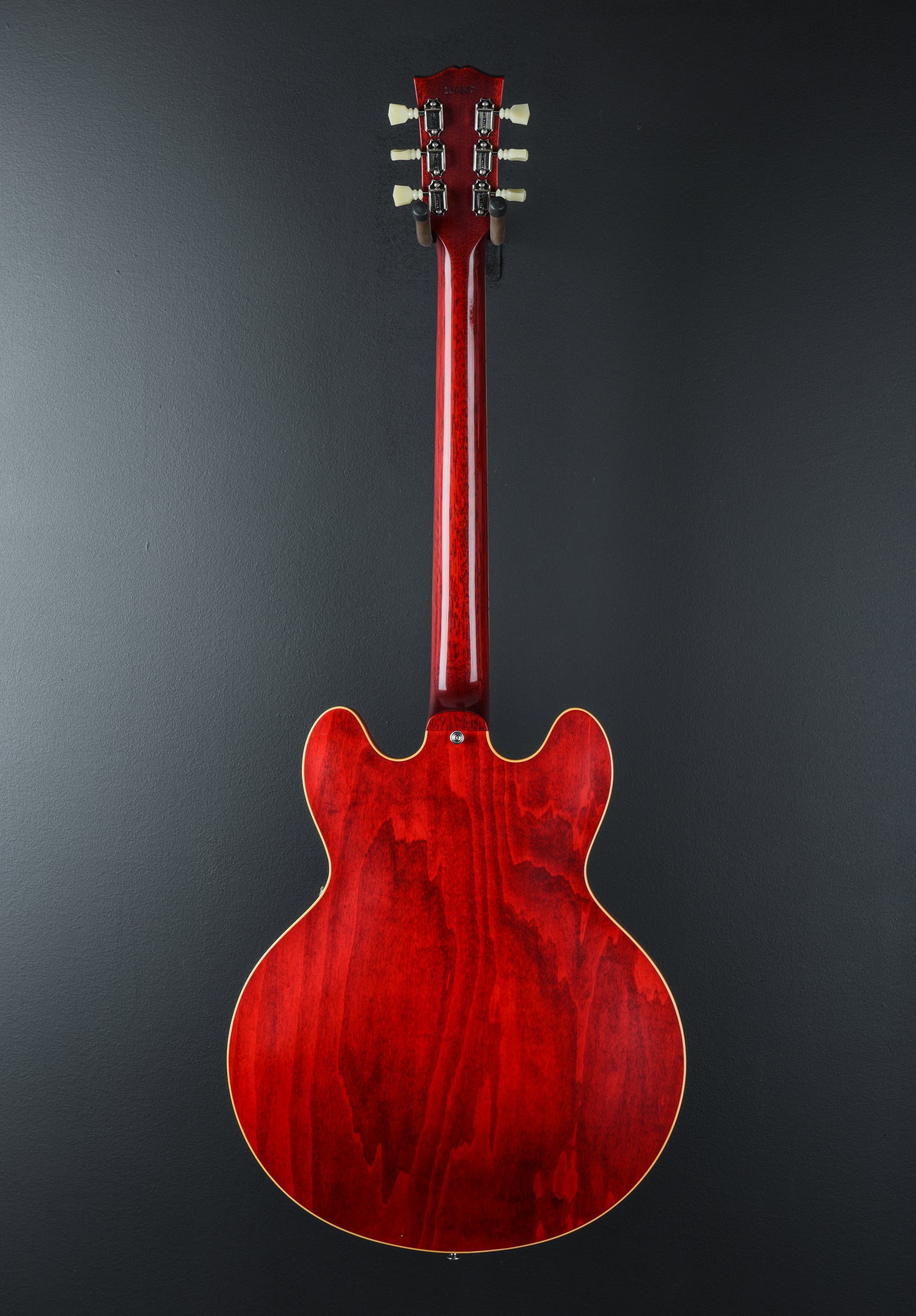 1964 ES-335 Reissue - Sixties Cherry – Dave's Guitar Shop
