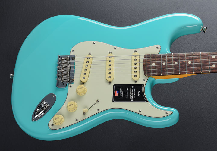 Dave's Guitar Shop Limited Edition American Professional II Stratocaster - Seafoam Green
