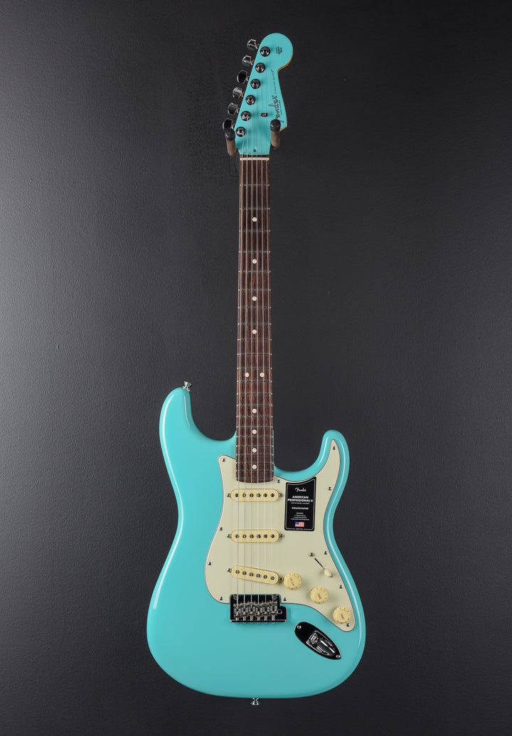 Dave's Guitar Shop Limited Edition American Professional II Stratocaster - Seafoam Green