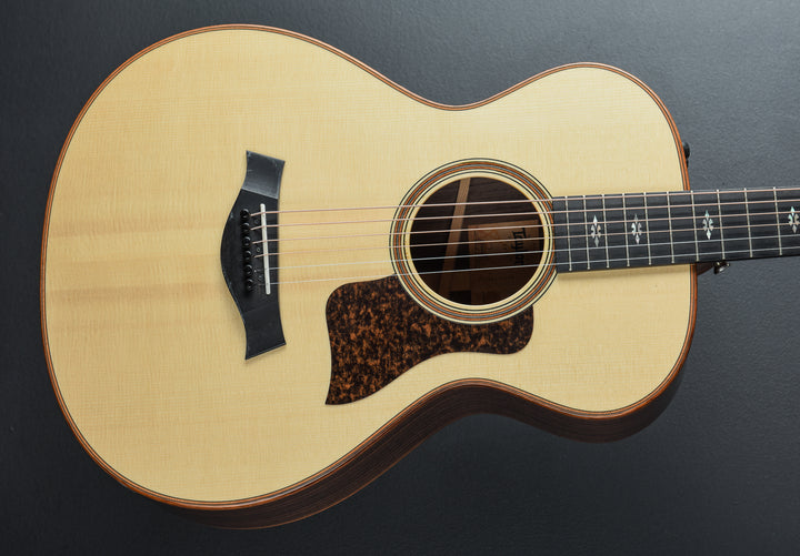 USED 712E 12-Fret &