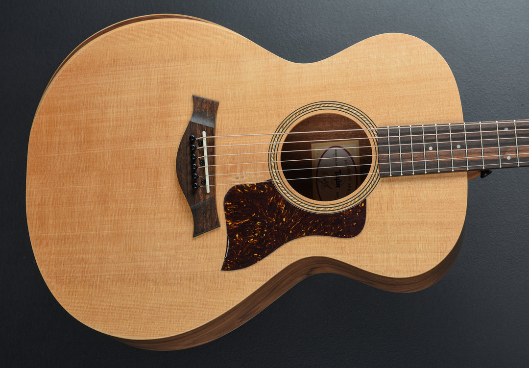 USED Academy 12E &