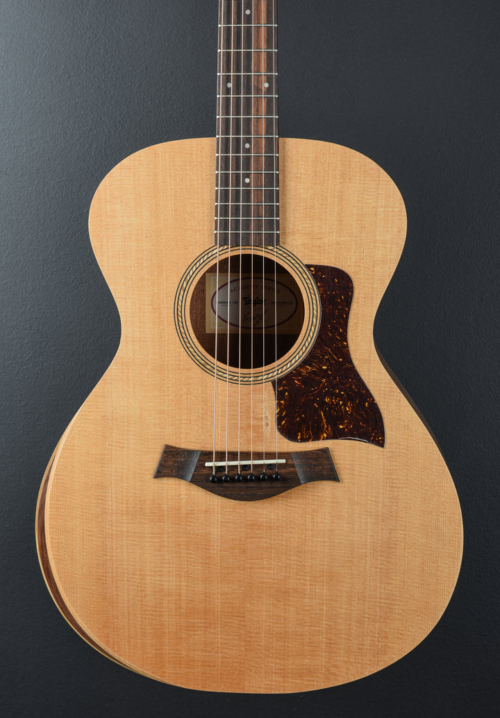 USED Academy 12E &