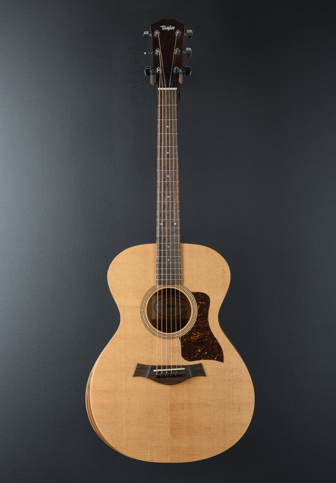 USED Academy 12E &