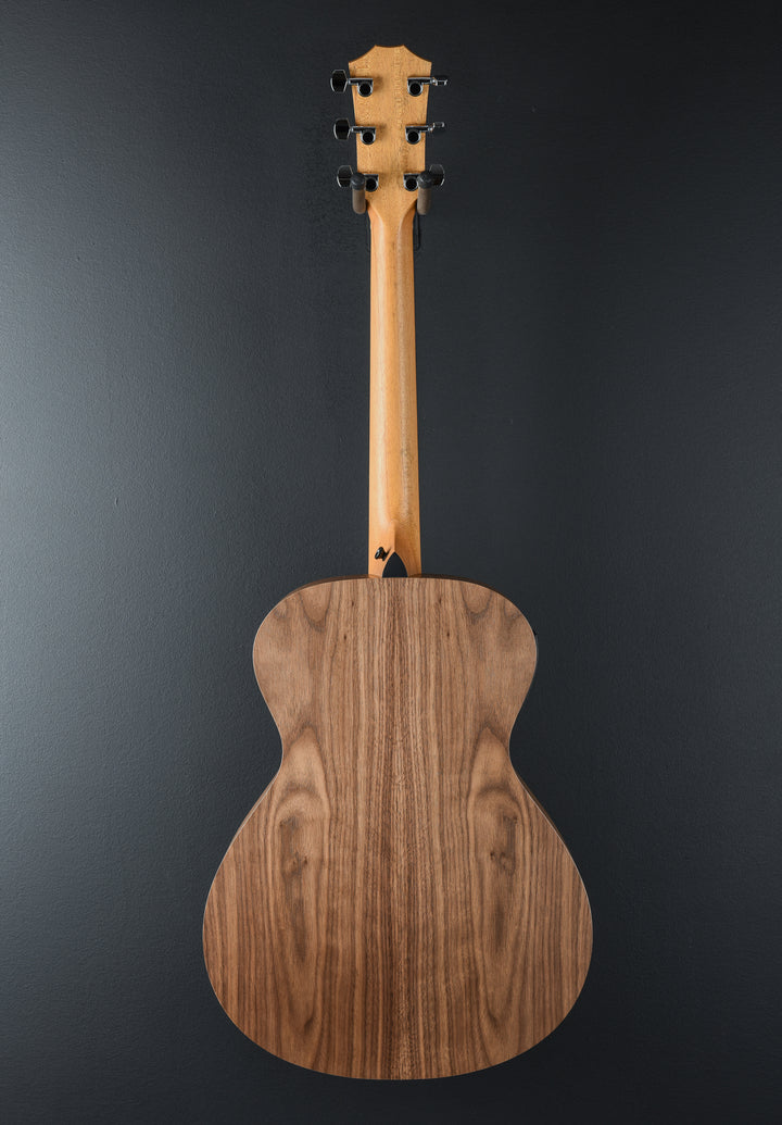 USED Academy 12E &