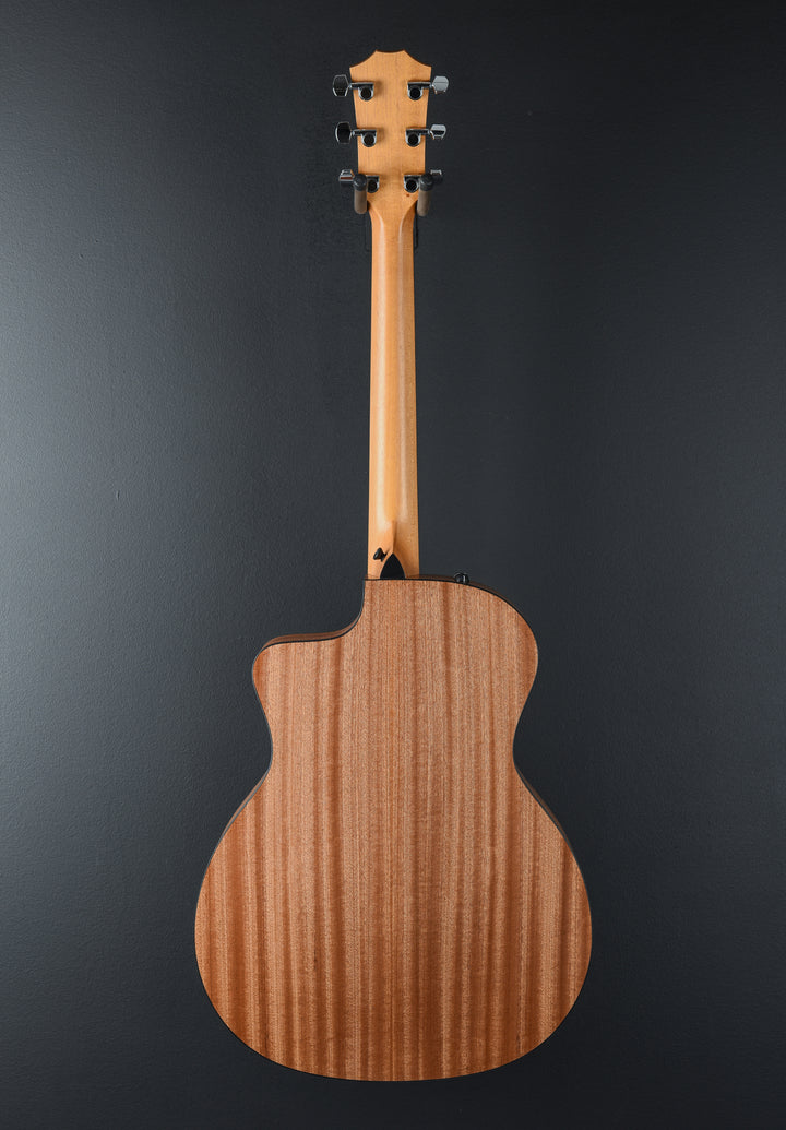 USED 114CE Sapele &