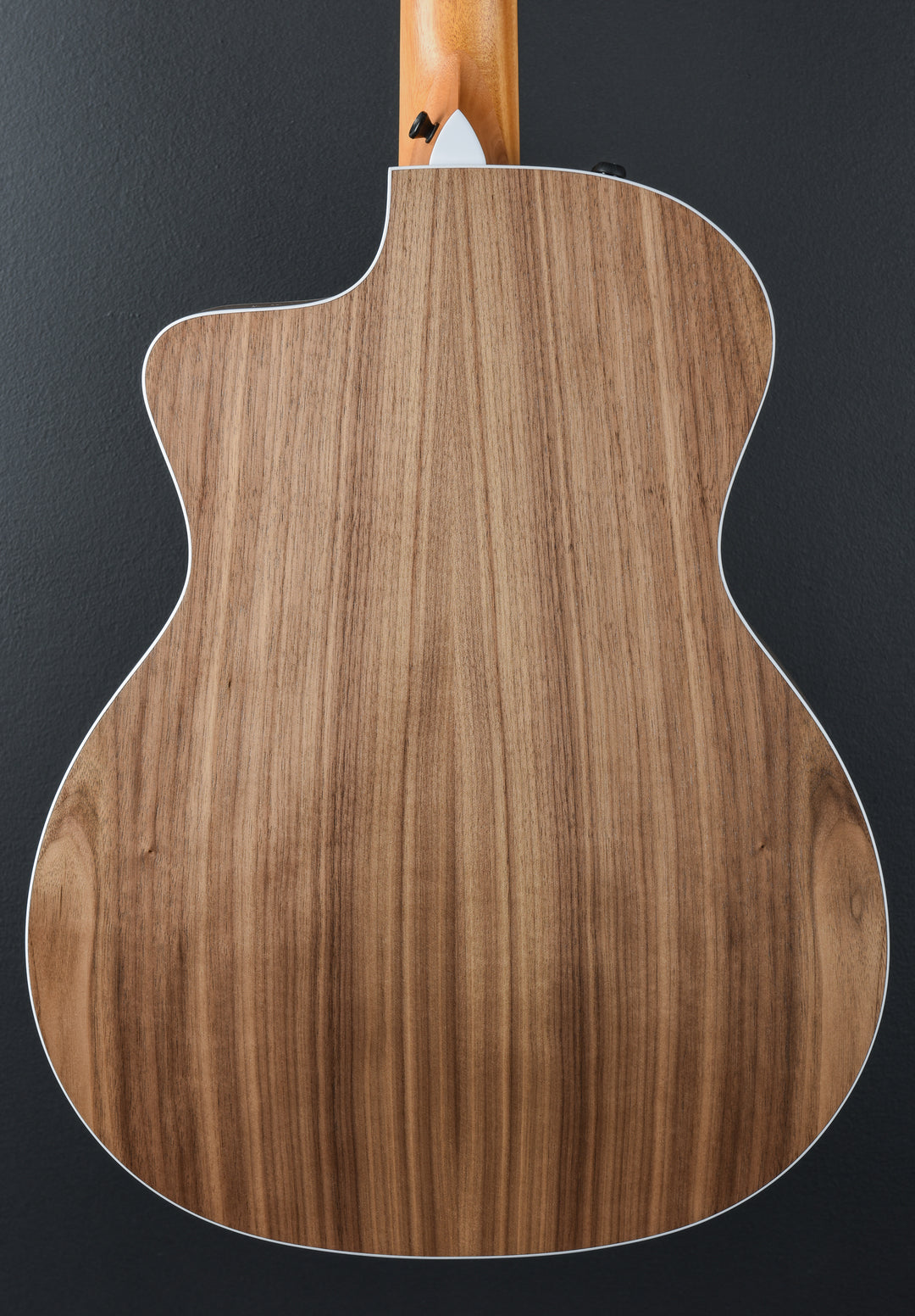 USED 214CE-N Walnut &