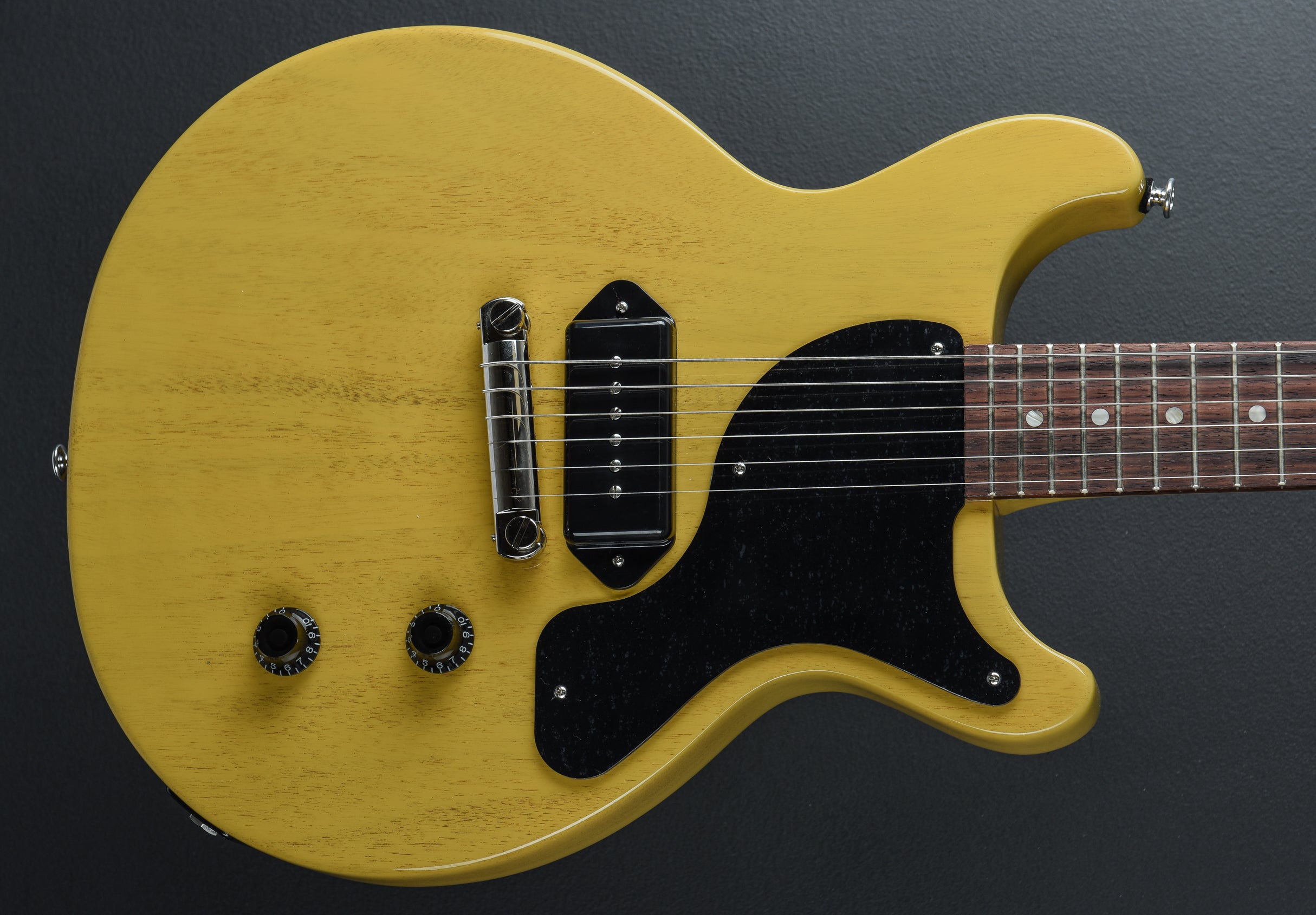 Les Paul Junior Double Cutaway - TV Yellow – Dave's Guitar Shop
