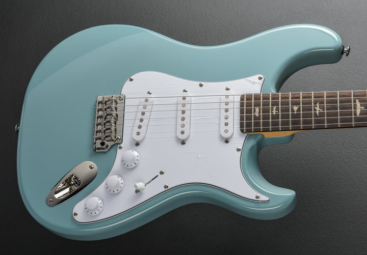 SE Silver Sky w/Rosewood, '22