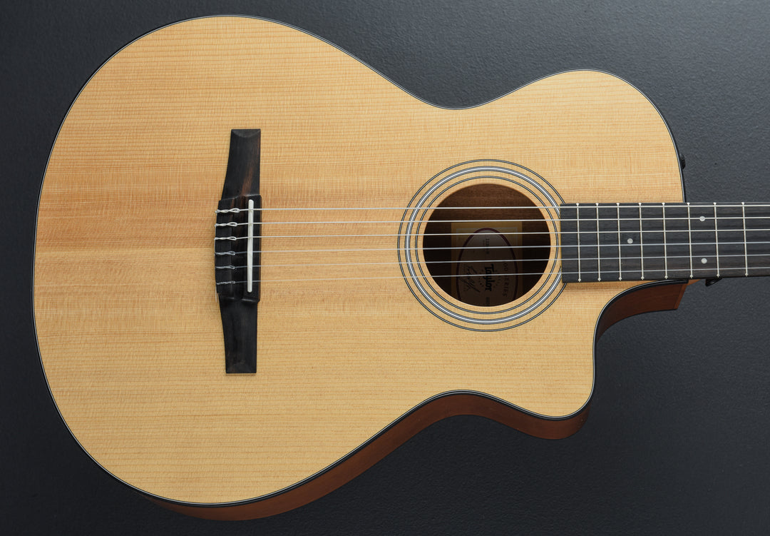 USED 112CE-N &