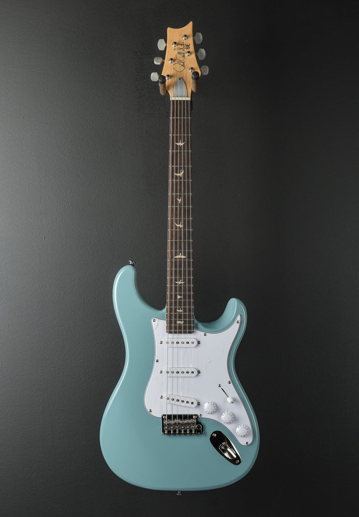 SE Silver Sky w/Rosewood, '22