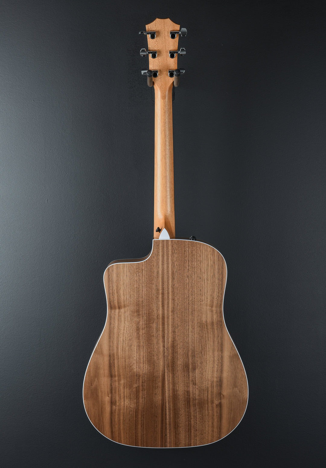 USED 210CE Walnut &