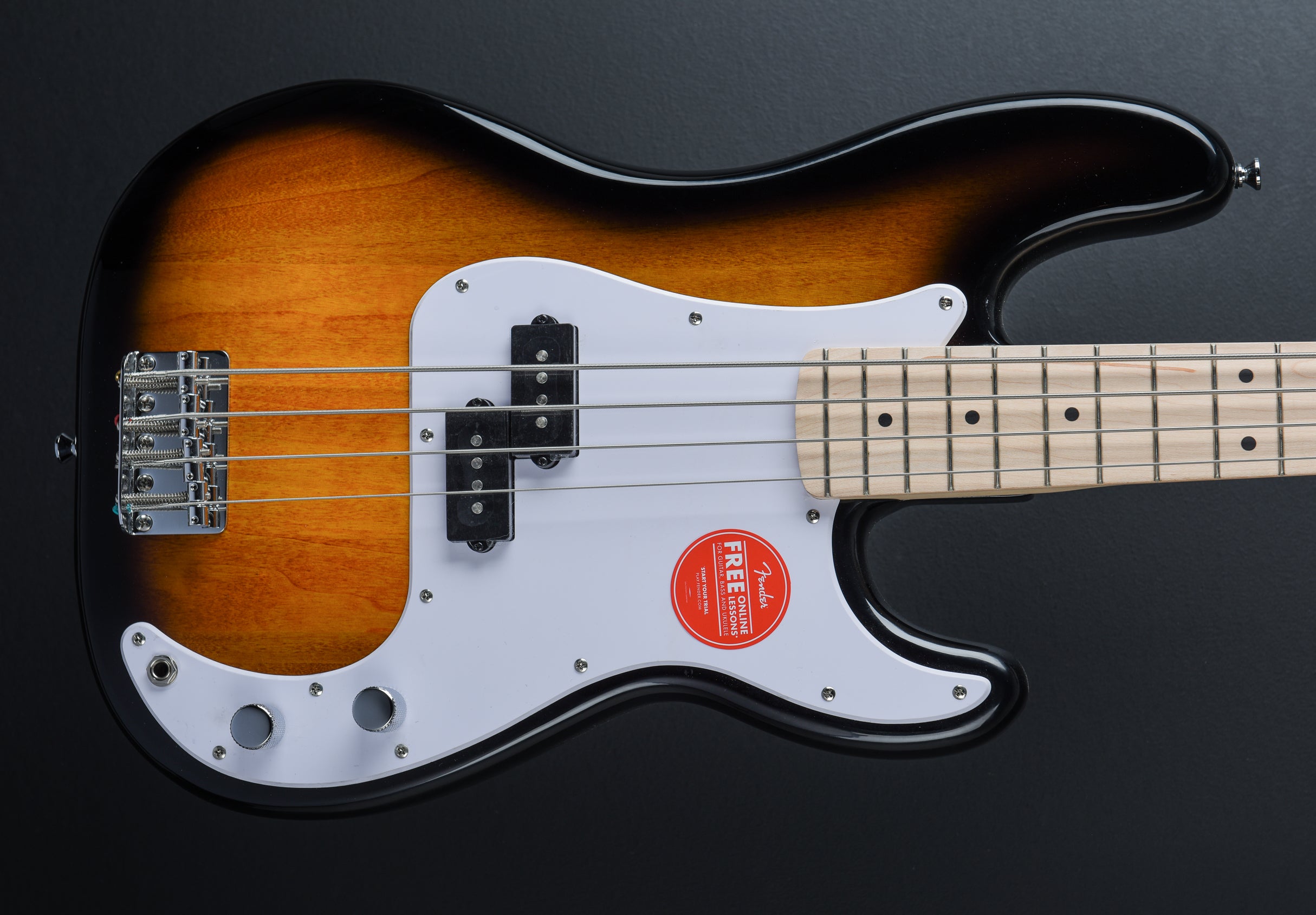 Squier Precision Bass サンバースト 4弦