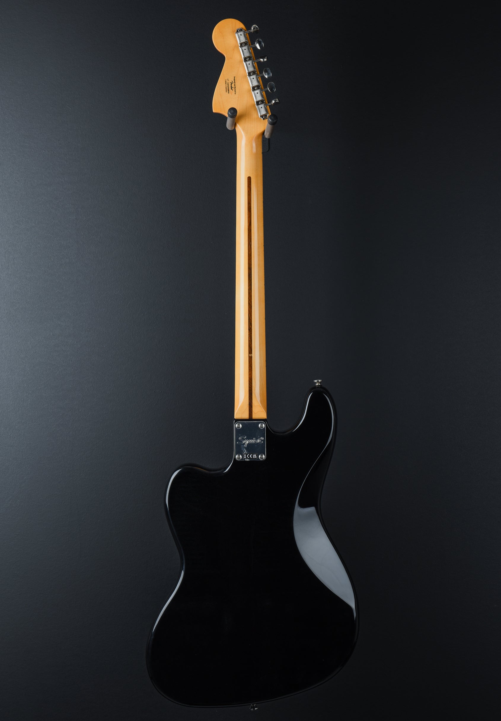 Classic Vibe Bass VI - Black – Dave's Guitar Shop