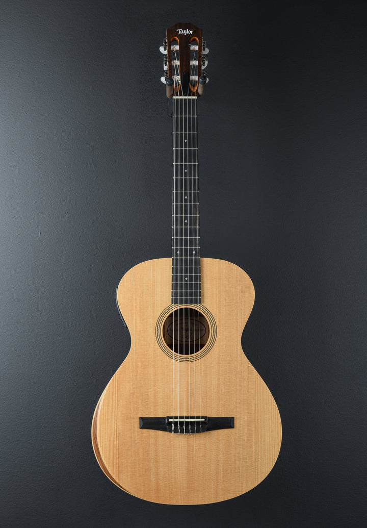 USED Academy 12E-N &