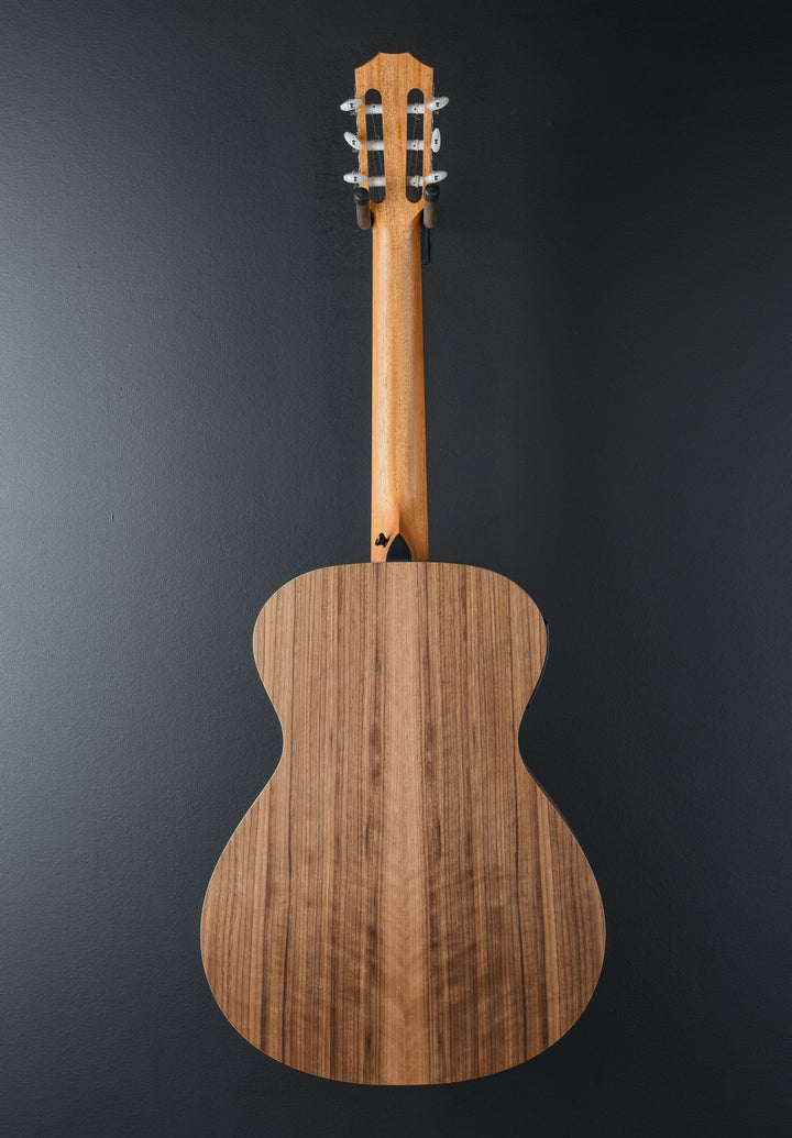 USED Academy 12E-N &