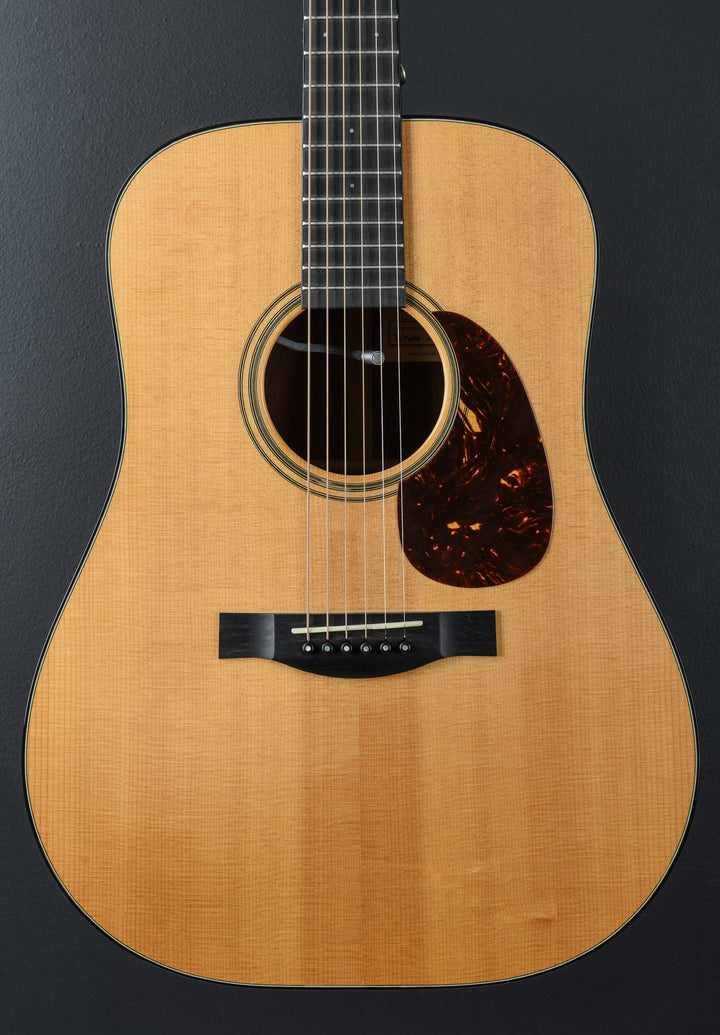 D/PW M (Pre-War Mahogany) &