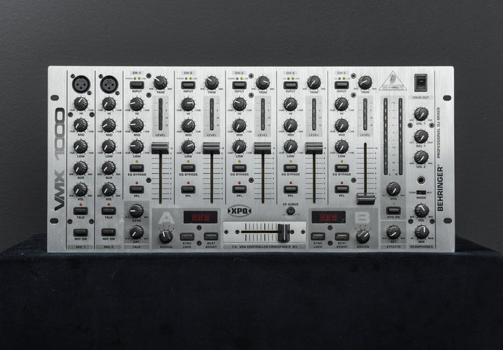 vmx1000 DJ Mixer '03