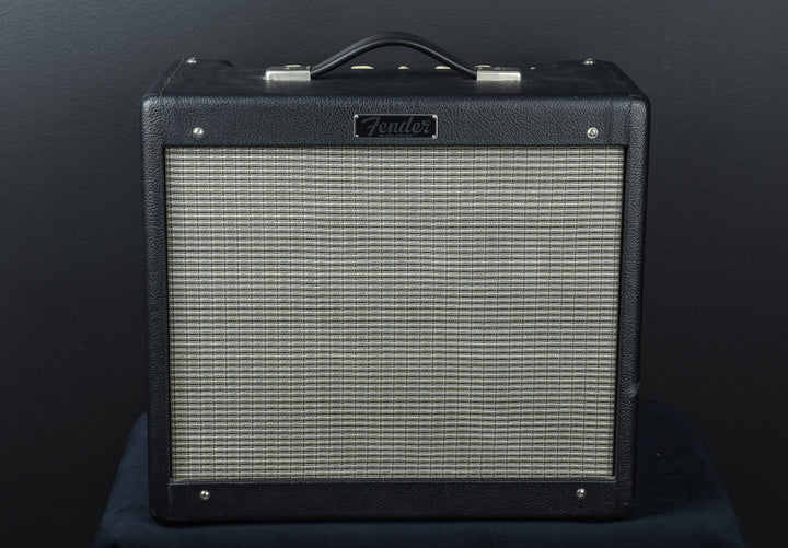 USED Blues Jr IV &