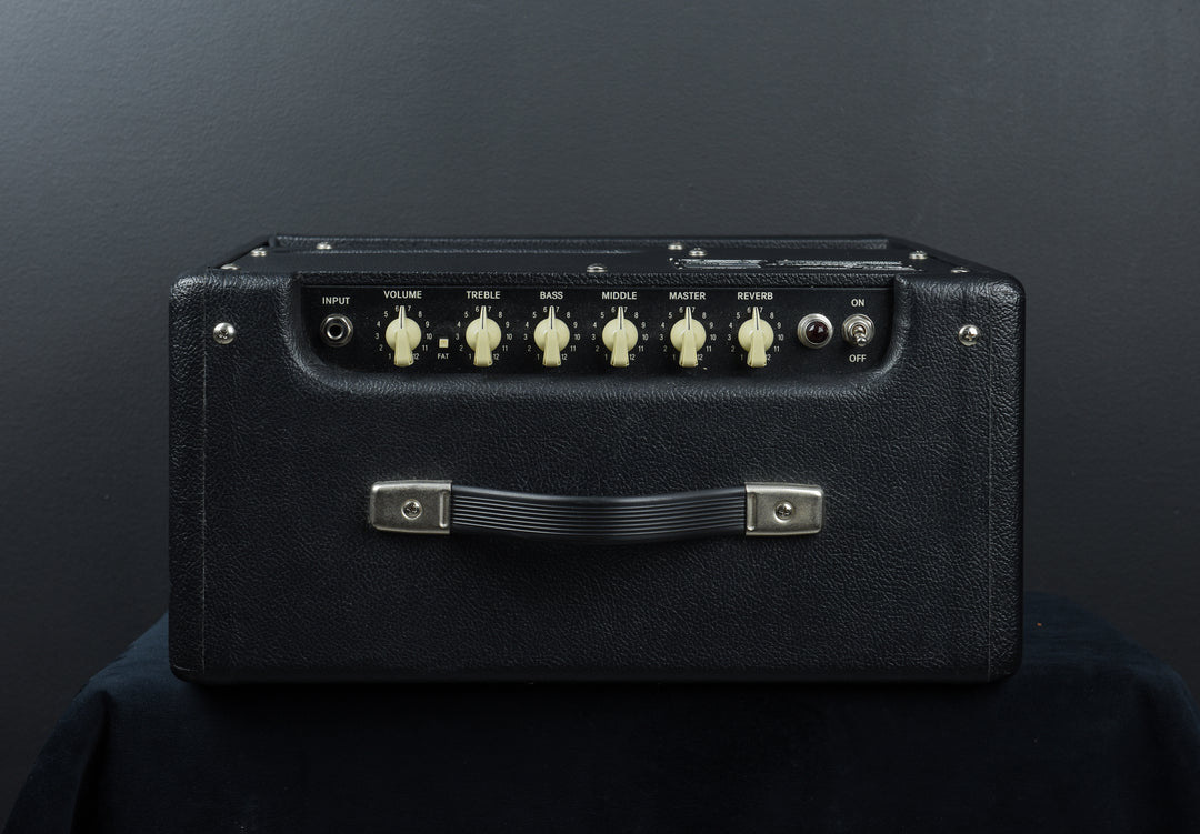 USED Blues Jr IV &