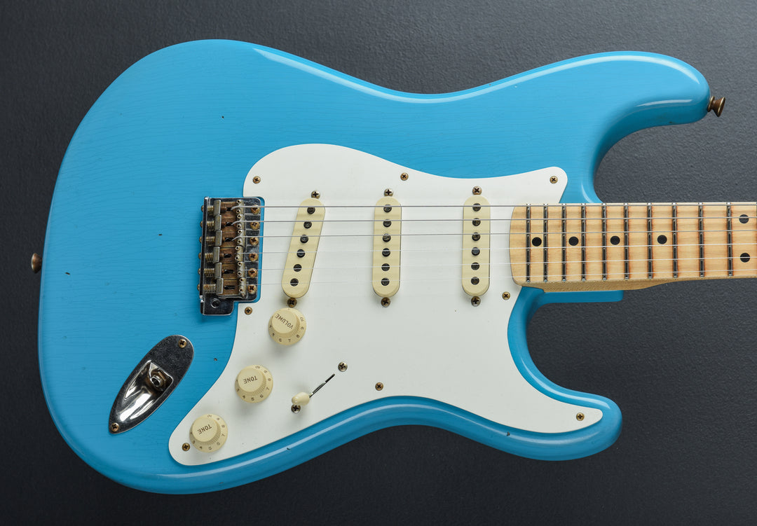 1957 Journeyman Relic Strat - Taos Turquoise