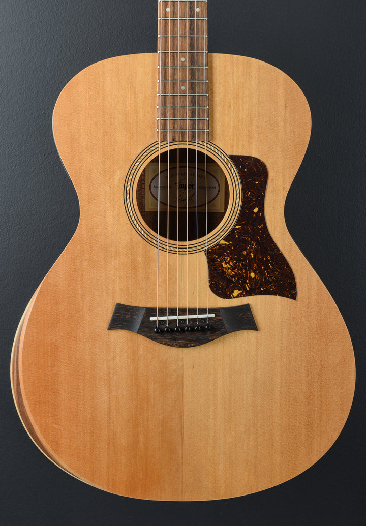USED Academy 12E &