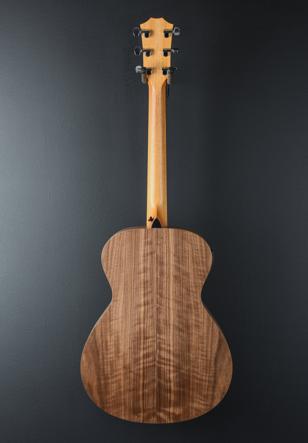 USED Academy 12E &