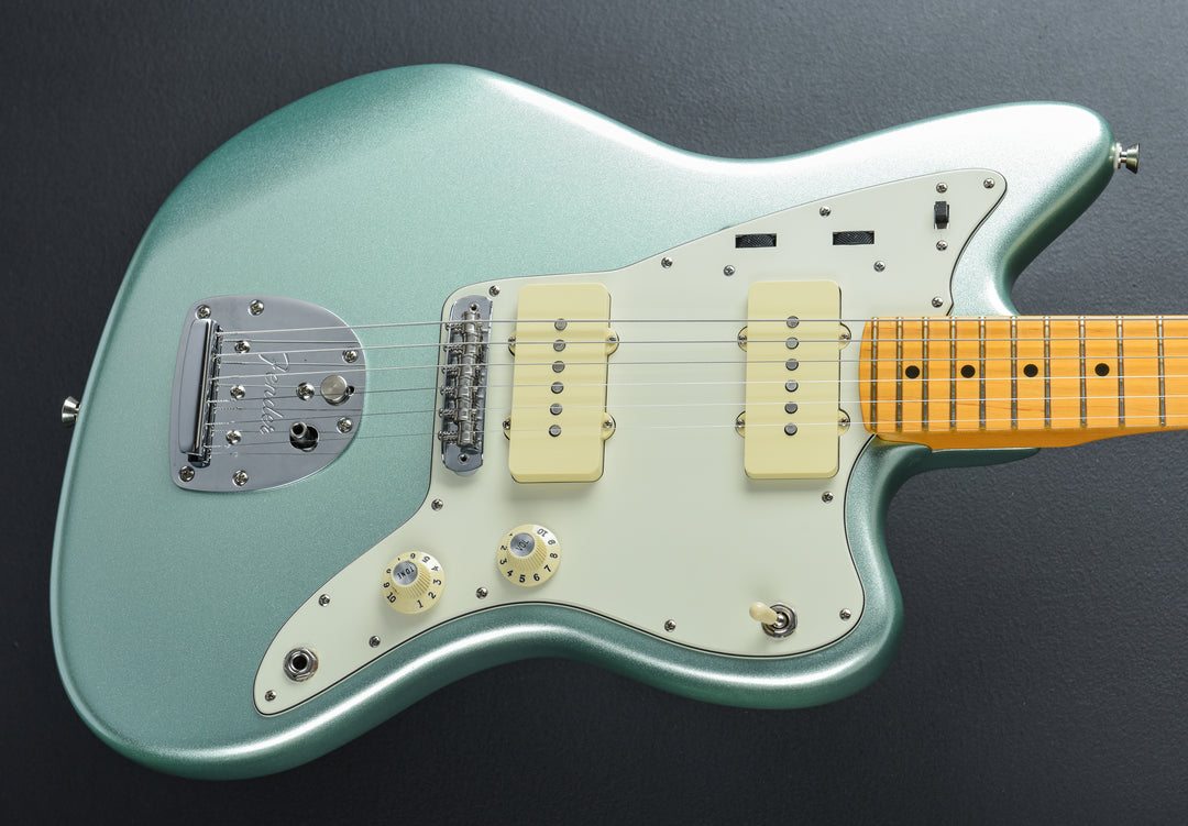USED American Pro II Jazzmaster &