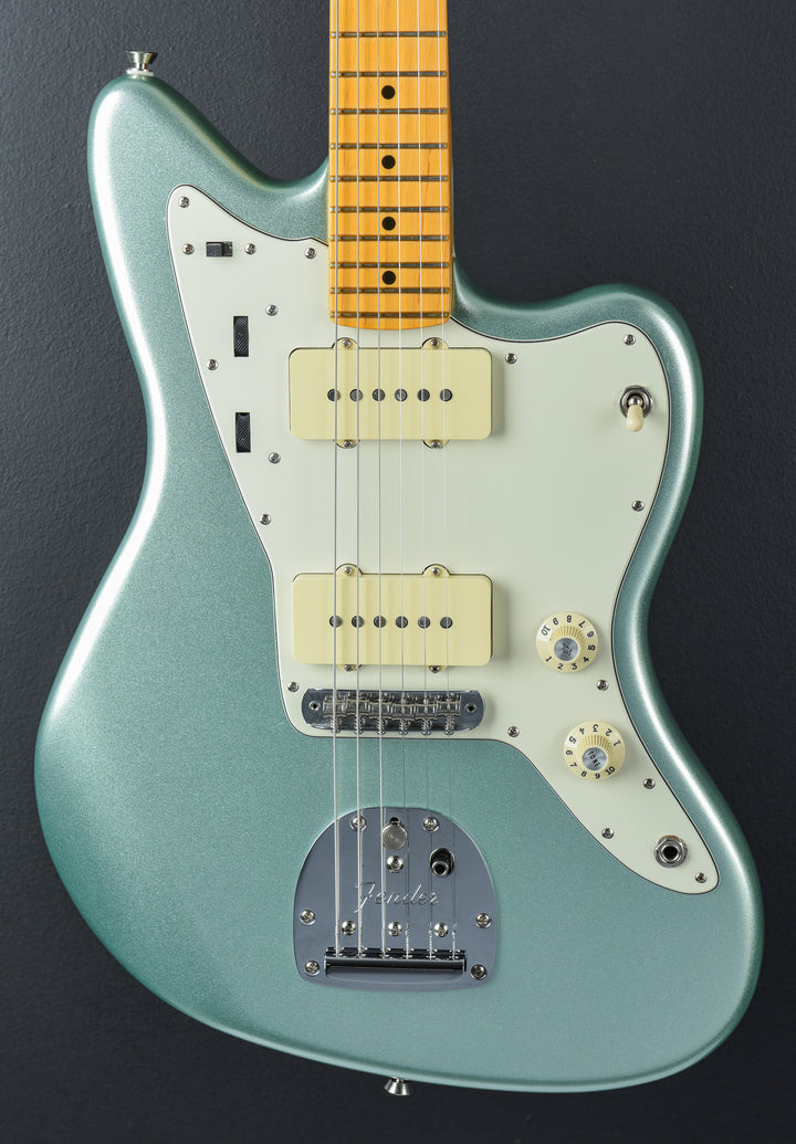 USED American Pro II Jazzmaster &