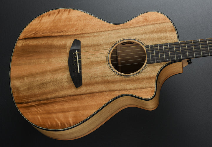 Breedlove Oregon Concert CE -Myrtlewood 'Recent