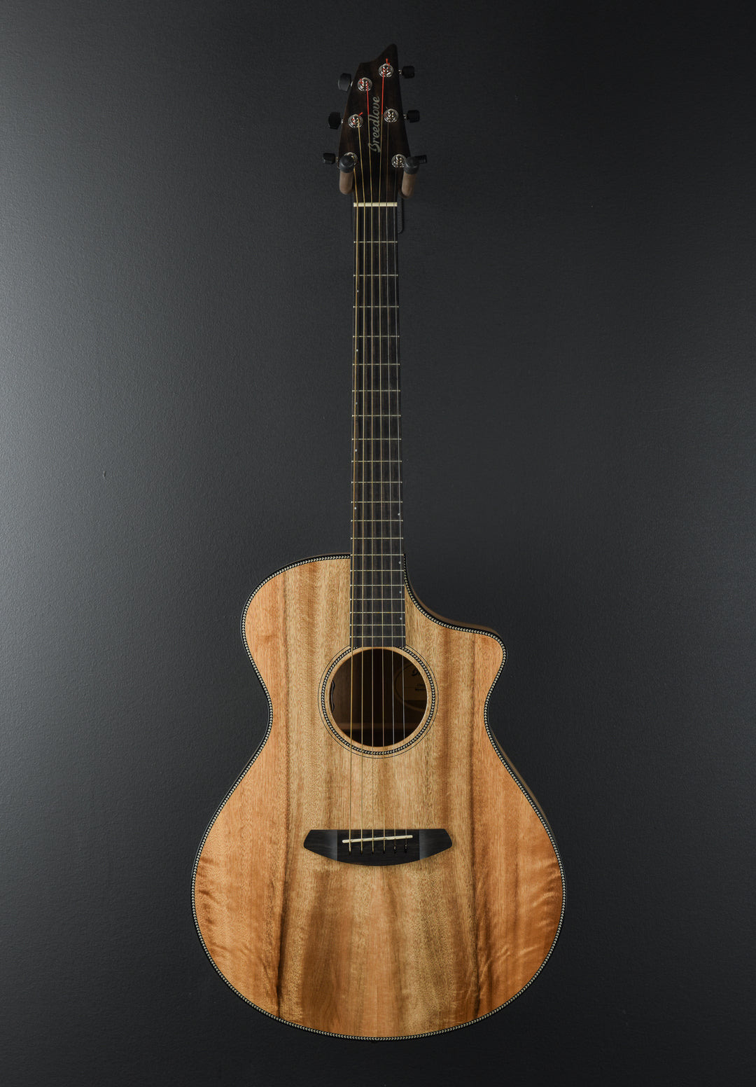 Breedlove Oregon Concert CE -Myrtlewood 'Recent