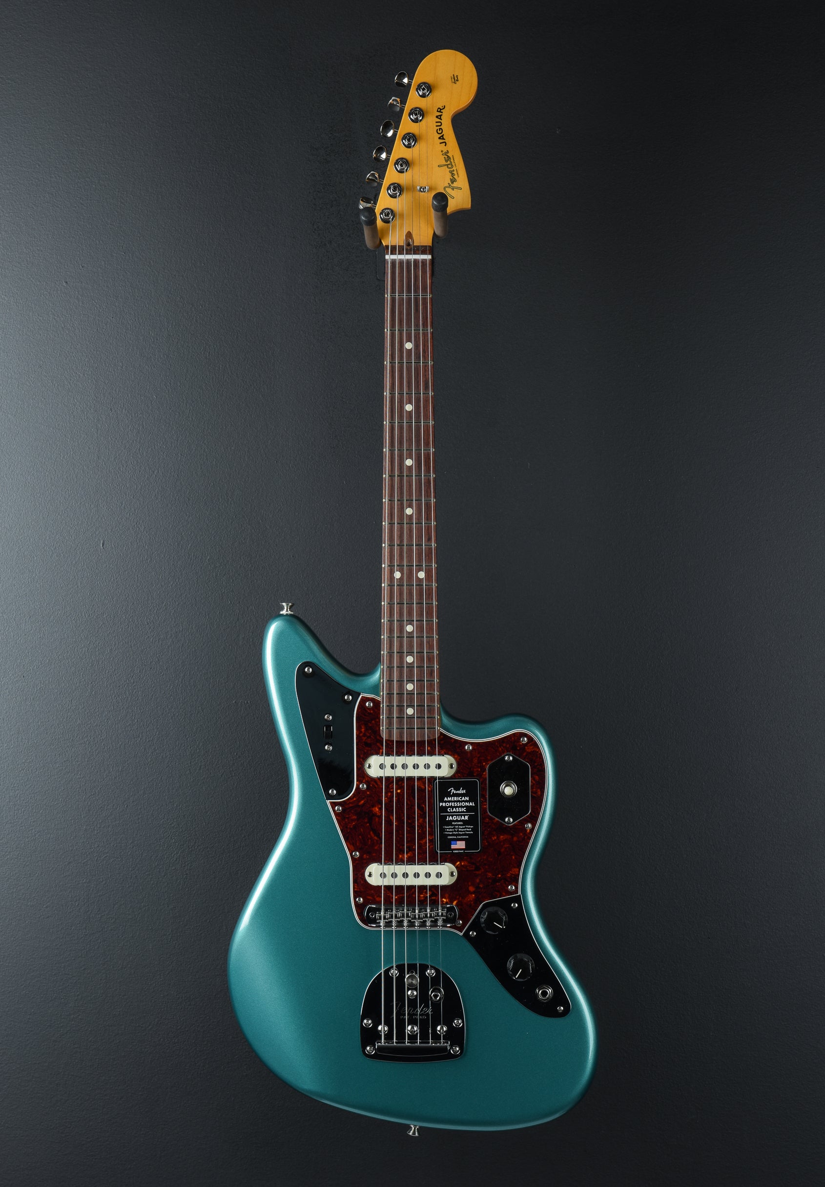American Professional Classic Jaguar - Faded Sherwood Green