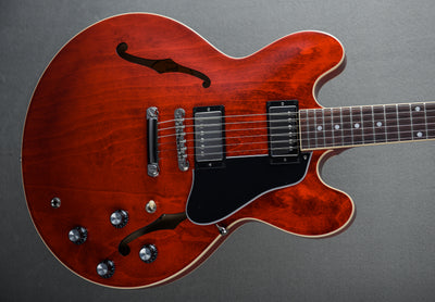 ES-335 - Sixties Cherry