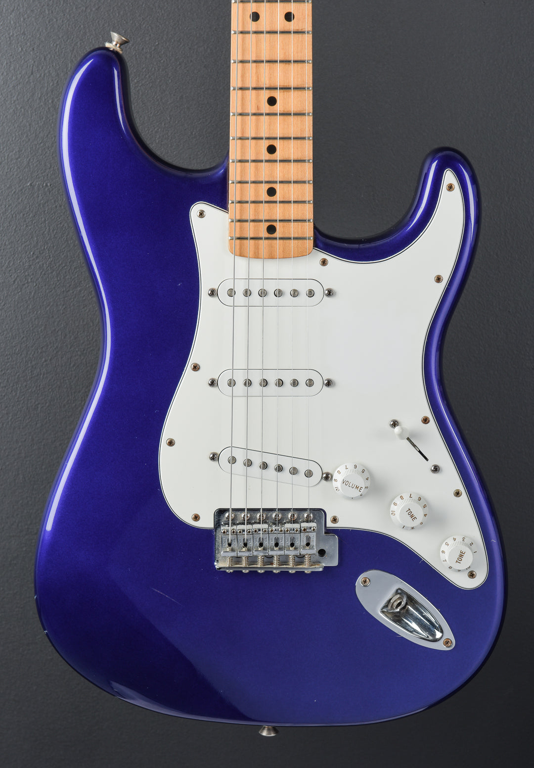 USED MIM Standard Stratocaster '00