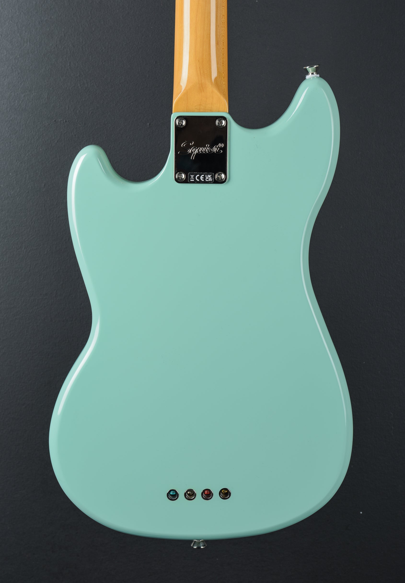 綺麗なクッション Squier Mustang Bass Squier Classic Vibe '60s Mustang Bass Guitar Surf Green | Guitar