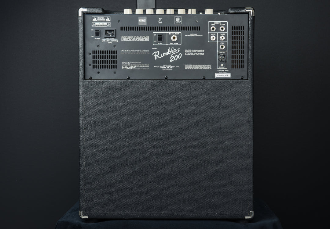 USED Rumble 200 &