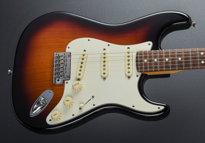 Used American Standard Stratocaster '15