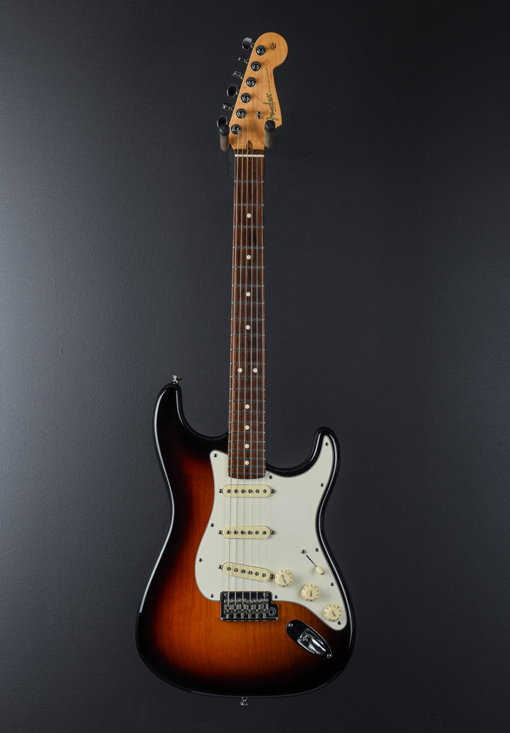 Used American Standard Stratocaster '15