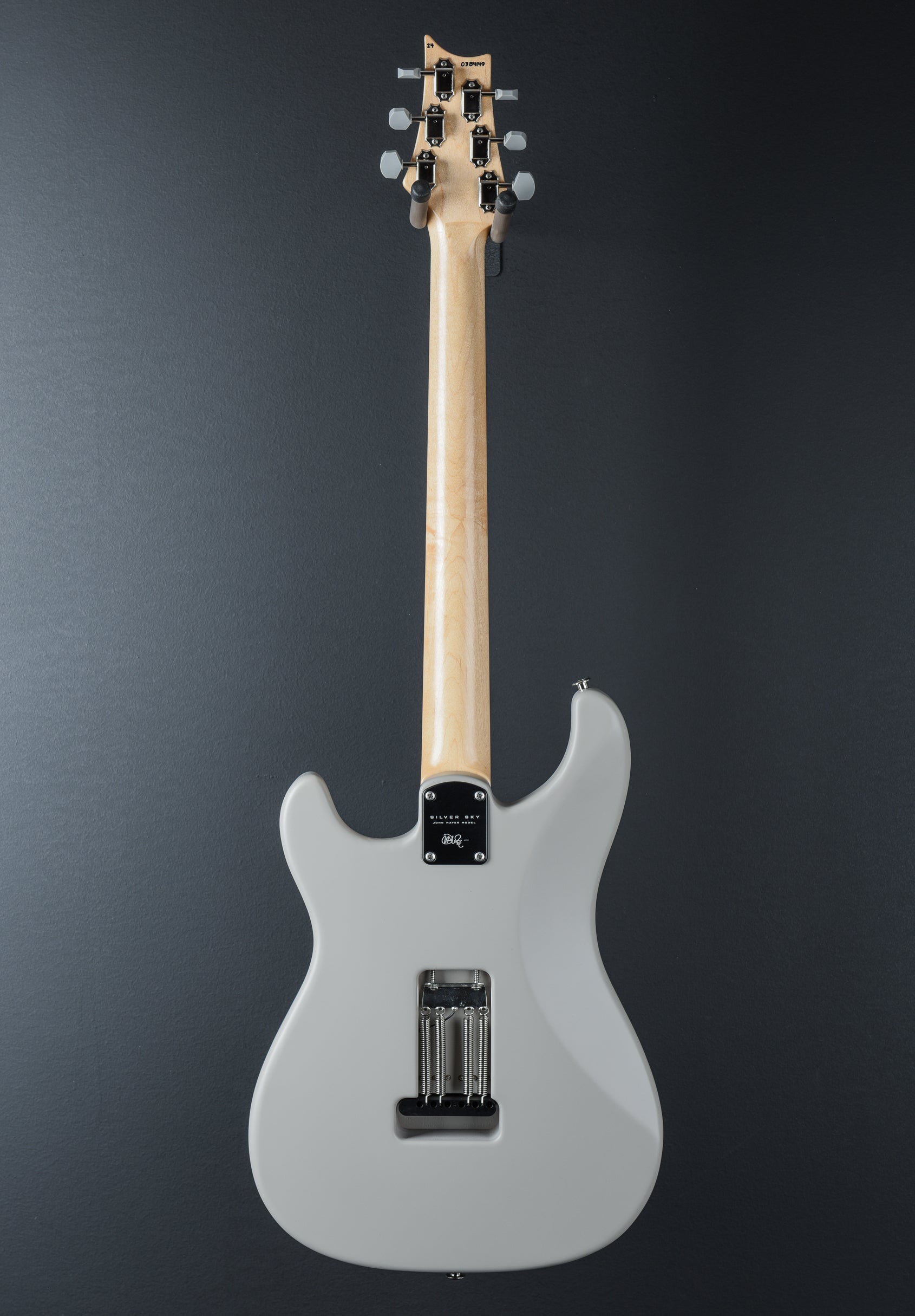 John Mayer Silver Sky - Moc Sand Satin w/Rosewood – Dave's Guitar Shop